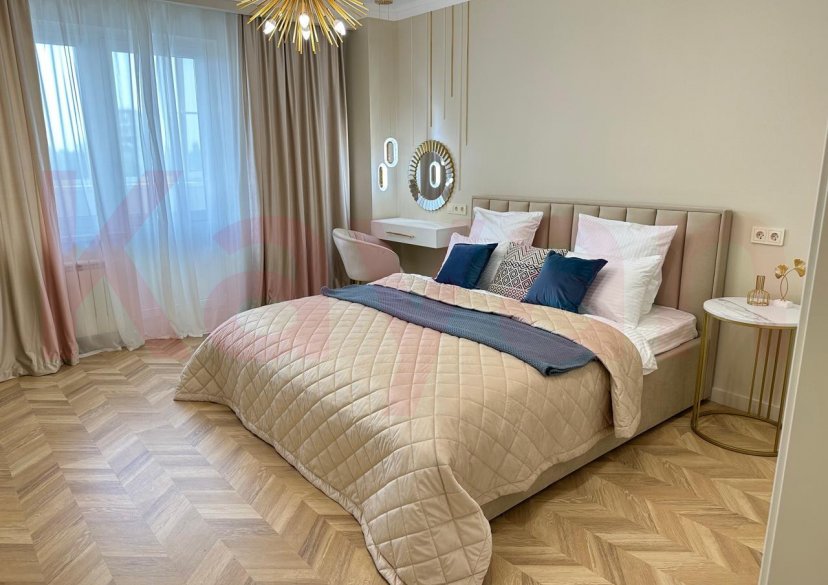 Продажа 2-комн. квартиры, 87.5 кв.м фото 0