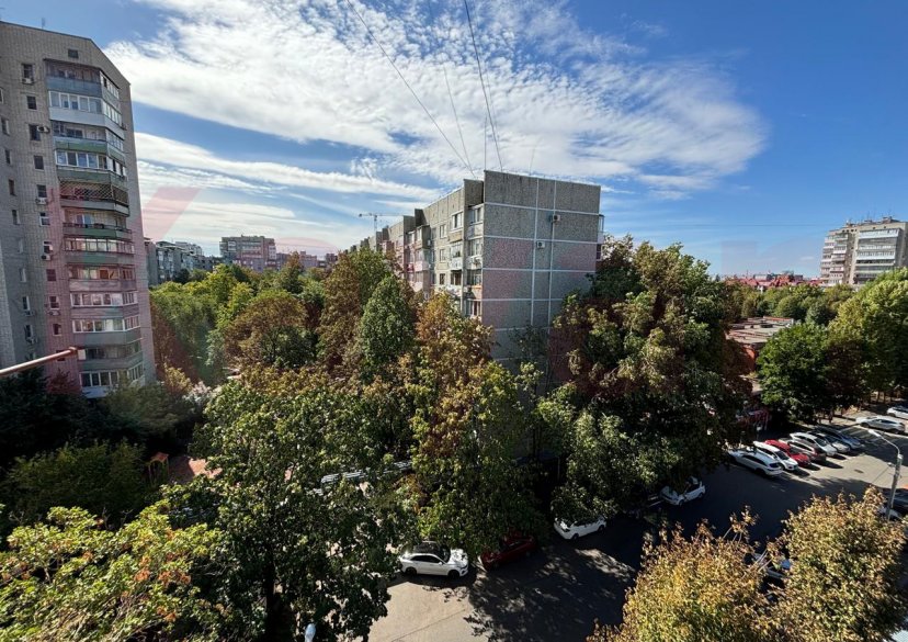 Продажа 4-комн. квартиры, 74.1 кв.м фото 0