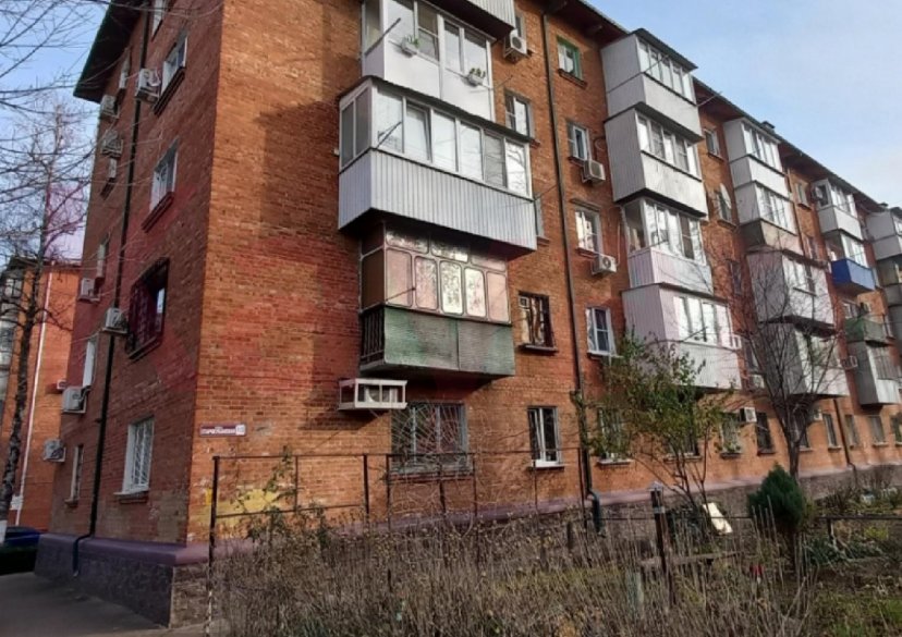 Продажа 3-комн. квартиры, 56 кв.м фото 0