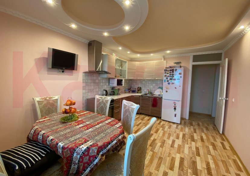Продажа 3-комн. квартиры, 81 кв.м фото 2