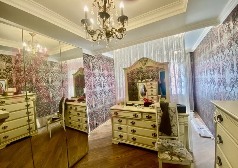 Продажа 2-комн. квартиры, 74 кв.м фото 0