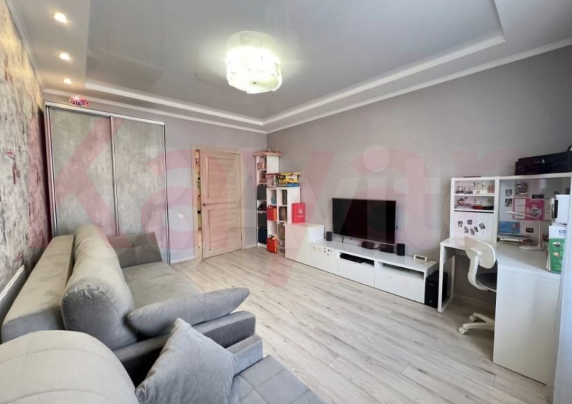 Продажа 2-комн. квартиры, 65.7 кв.м фото 4