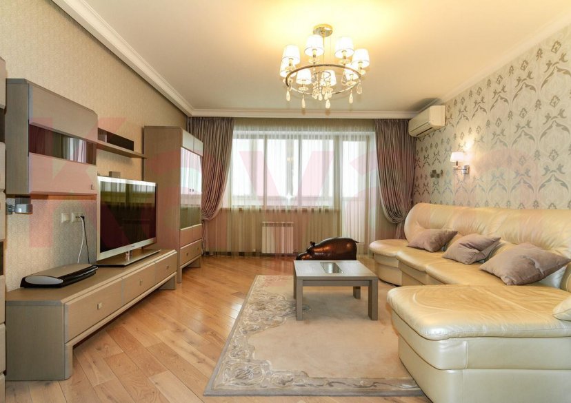 Продажа 3-комн. квартиры, 105 кв.м фото 0