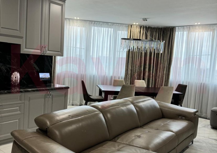 Продажа 3-комн. квартиры, 109 кв.м фото 3