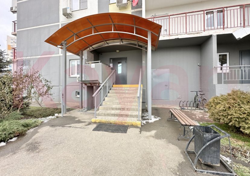 Продажа 3-комн. квартиры, 76.8 кв.м фото 15