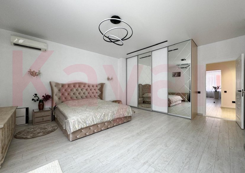 Продажа 3-комн. квартиры, 128 кв.м фото 1 Продажа 3-комн. квартиры, 128 кв.м фото 1