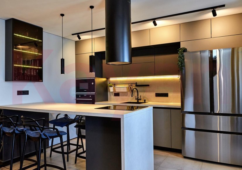 Продажа 3-комн. квартиры, 111.4 кв.м фото 8