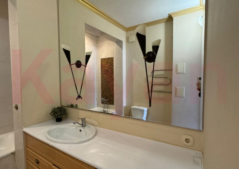 Продажа 1-комн. квартиры, 58 кв.м фото 4