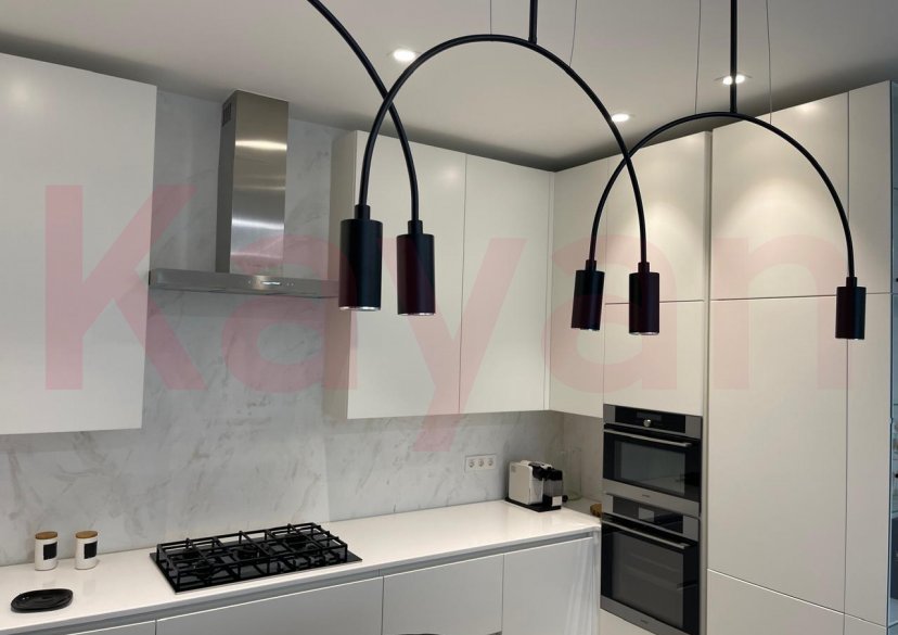 Продажа дома, 210 кв.м фото 3