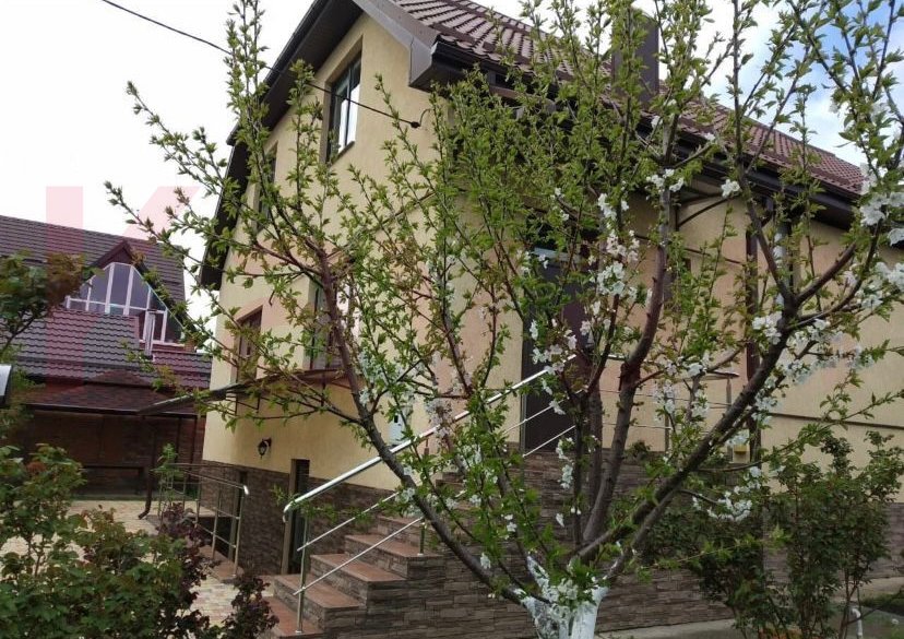 Продажа дома, 240 кв.м фото 2