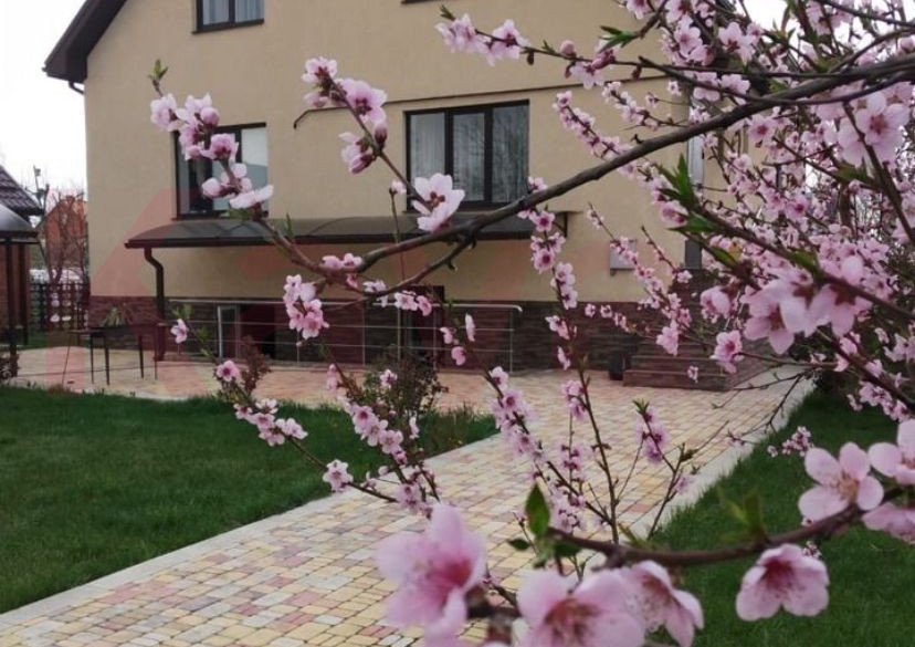 Продажа дома, 240 кв.м фото 3