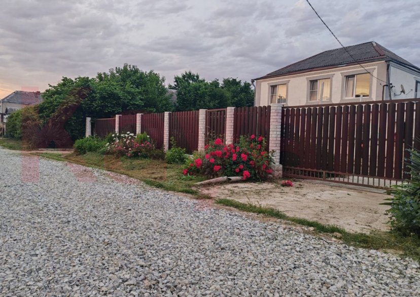 Продажа дома, 300 кв.м фото 1 Продажа дома, 300 кв.м фото 1