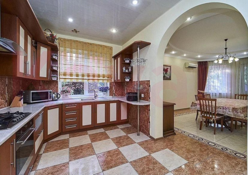 Продажа дома, 350 кв.м фото 8