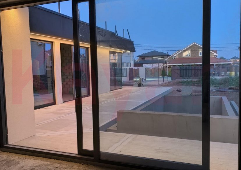 Продажа дома, 200 кв.м фото 2