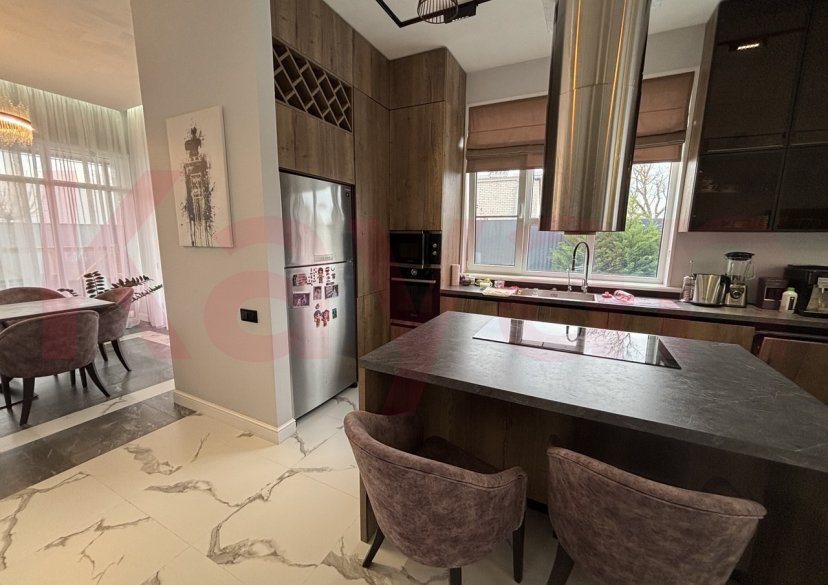 Продажа дома, 286 кв.м фото 5