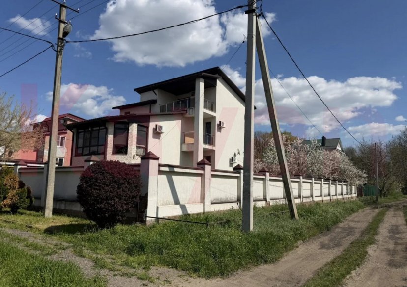 Продажа дома, 204 кв.м фото 0