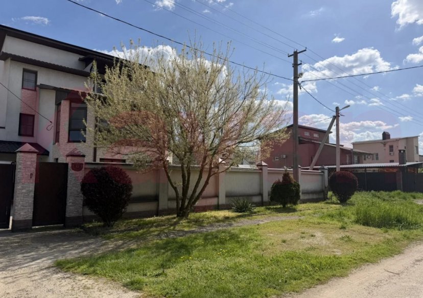 Продажа дома, 204 кв.м фото 3