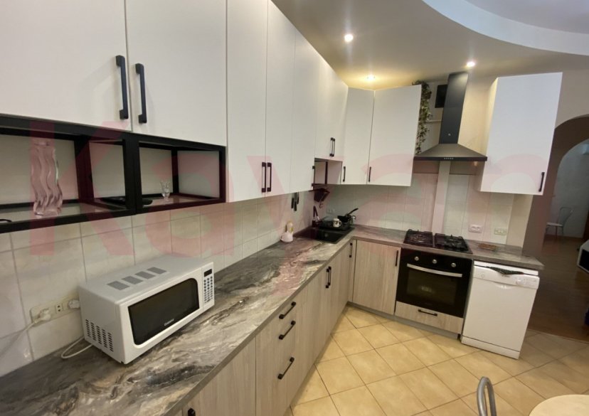 Продажа дома, 309 кв.м фото 1