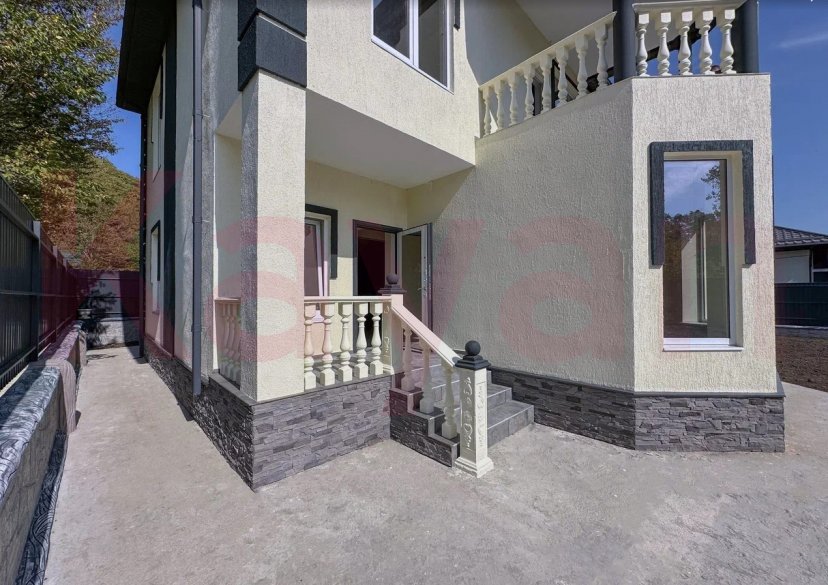 Продажа дома, 178 кв.м фото 2