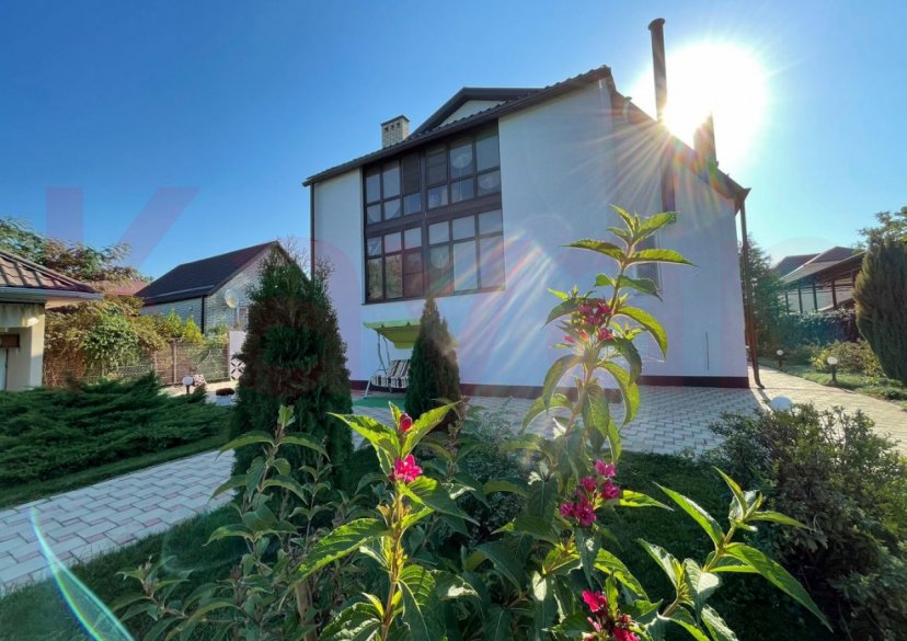 Продажа дома, 305 кв.м фото 2