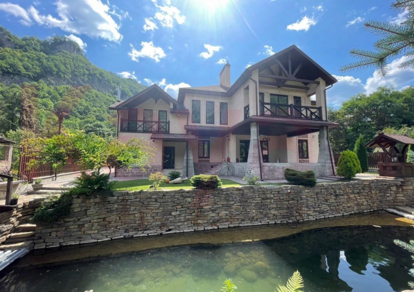 Продажа дома, 500 кв.м фото 0