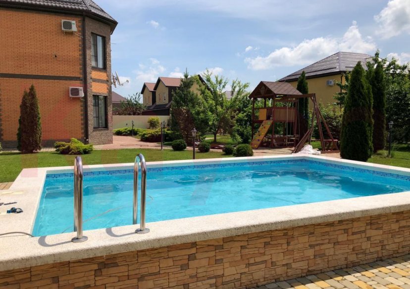 Продажа дома, 220 кв.м фото 1