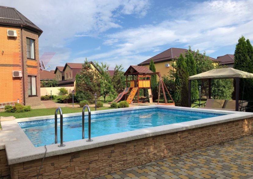 Продажа дома, 220 кв.м фото 3