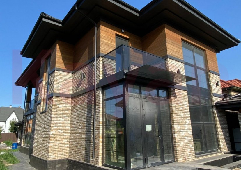 Продажа дома, 225 кв.м фото 0