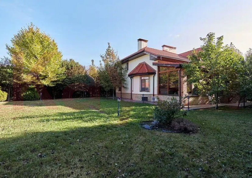 Продажа дома, 340 кв.м фото 1