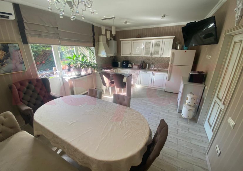 Продажа таунхауса, 196 кв.м фото 0