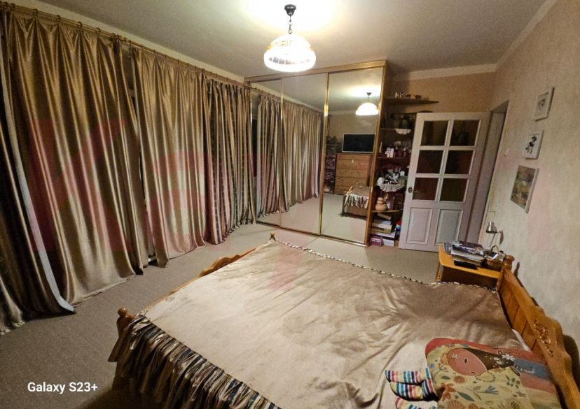 Продажа дома, 233 кв.м фото 0