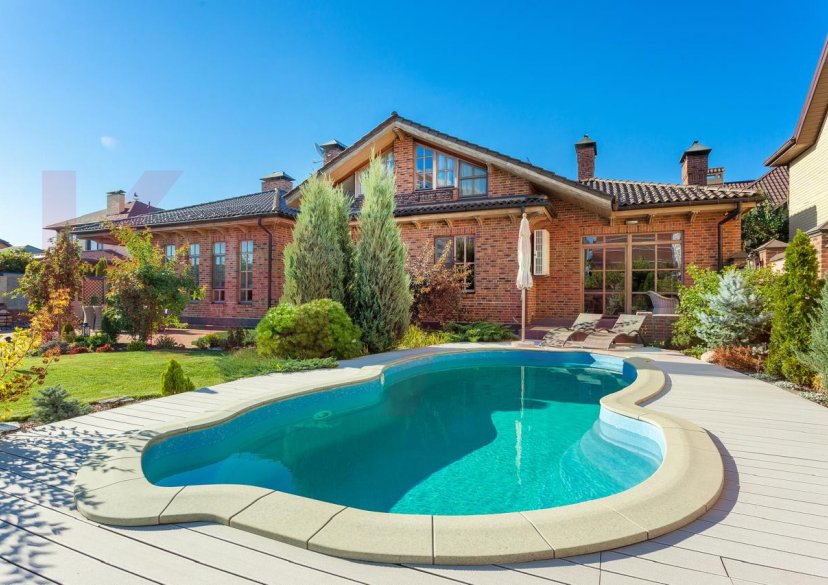 Продажа дома, 470 кв.м фото 0