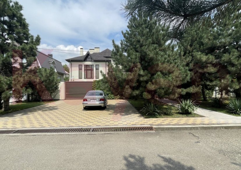 Продажа дома, 400 кв.м фото 1 Продажа дома, 400 кв.м фото 1