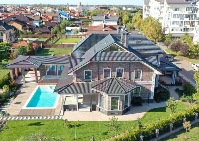 Продажа дома, 800 кв.м фото 1