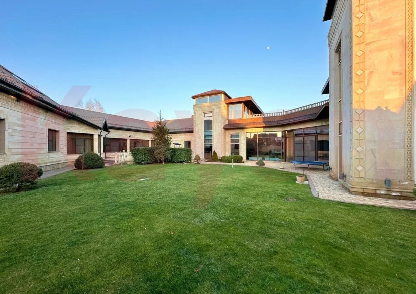 Продажа дома, 1200 кв.м фото 0 Продажа дома, 1200 кв.м фото 0