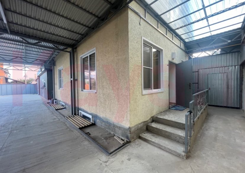 Продажа коттеджа, 572 кв.м фото 1